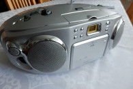 Radiomagnetofon  z CD