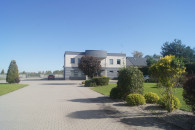 BUDYNEK biurowo-usługowy i HALA magazynowa