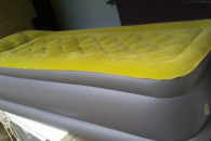 lozka dmuchane z wbudowana pompa okazja