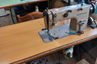 Maszyna stebnówka Metro Spezial