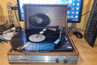 Zabytkowy gramofon Plattenspieler BRUNS WH 53 M