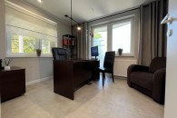 Nowoczesne biuro z parkingiem i internetem