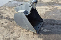 Łyżka kopiąca wąska 20 25 30 35 40 CAT JCB