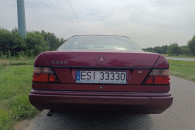 Mercedes w 124 coupe e 220