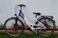 Rower Kalkhoff Jubilee 28 bialo niebieski rama