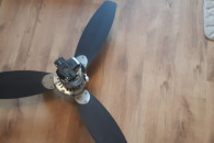 Żyrandol oświetleniowy z wiatrakiem