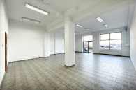 Do wynajęcia lokal, Sieradz, ul. Wnuka