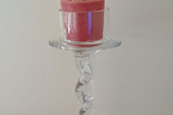 Świecznik szklany na nóżce ze świeczką 16cm