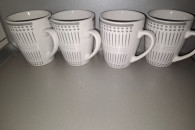 Kubki NOWE actuel 4szt