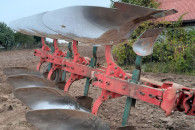 Pług 4 skibowy obrotowy Vogel&Noot M950