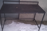 stol z metalowa rama okazja