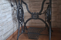 STOLIK, PODSTAWA, NOGI OD MASZYNY DO SZYCIA