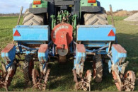 Siewnik do kukurydzy monosem