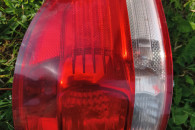 Tylnie lampy od Golfa 5 Kombi 2008 r.