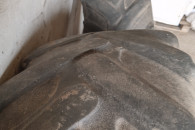 Opony 380/70R28
