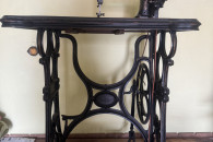 Sprzedam starą maszynę do szycia