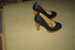 Buty na obcasie słupkowym rozmiar